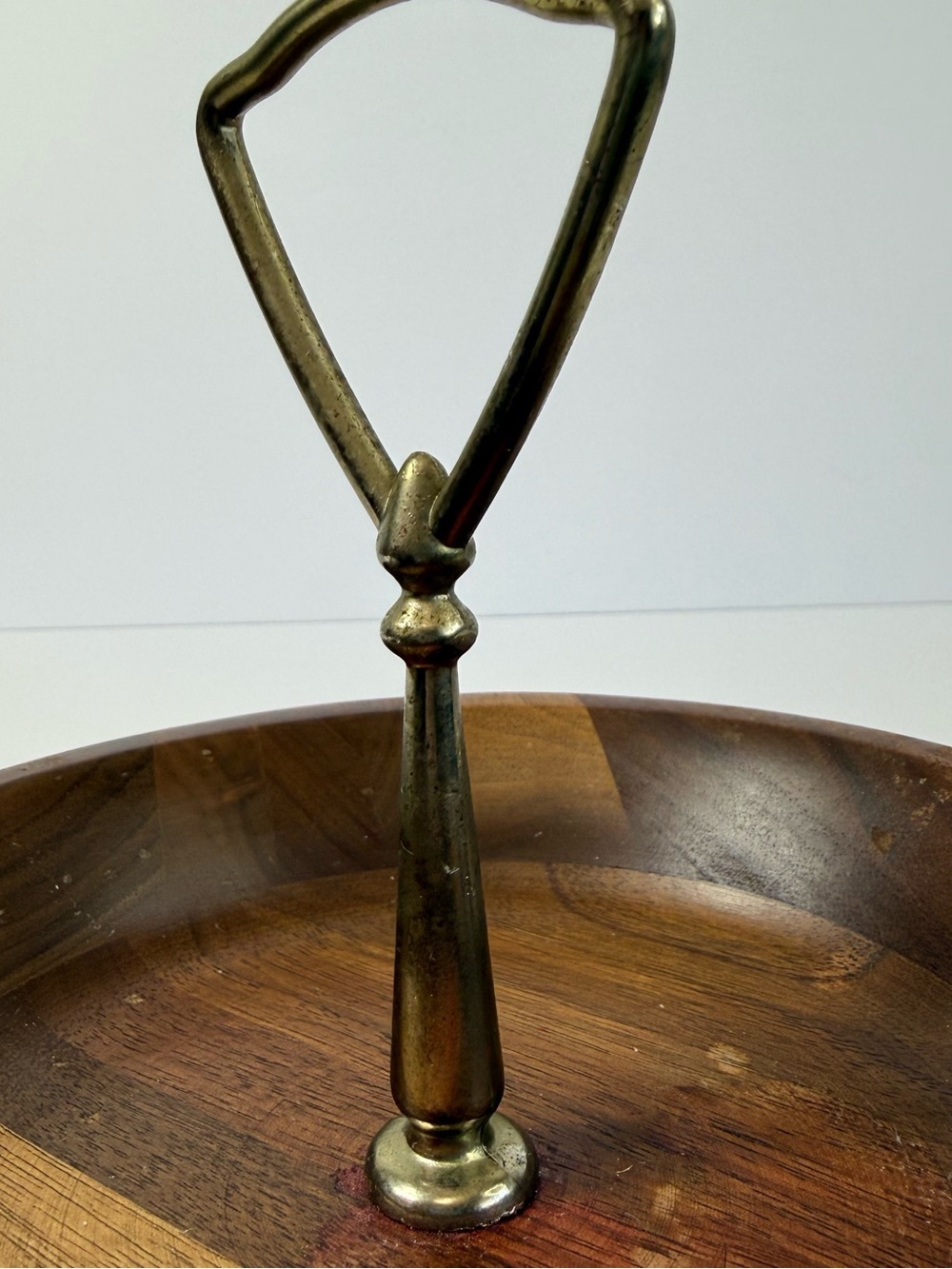 Vintage Solid American Walnut Center Handle Tray | Catchall Nut Dish MCM - Picture 6 of 6